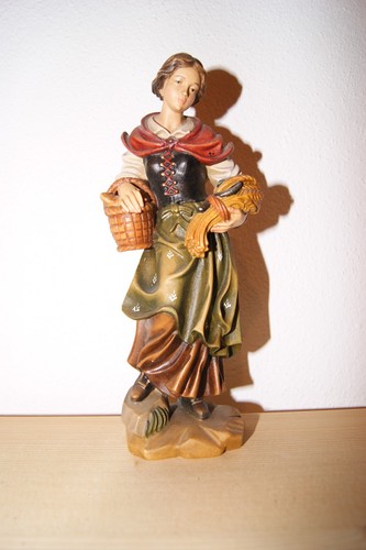 Holzfigur bäuerin magd - bäuerin,,