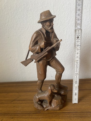 Holzfigur jäger mit - mit, hund