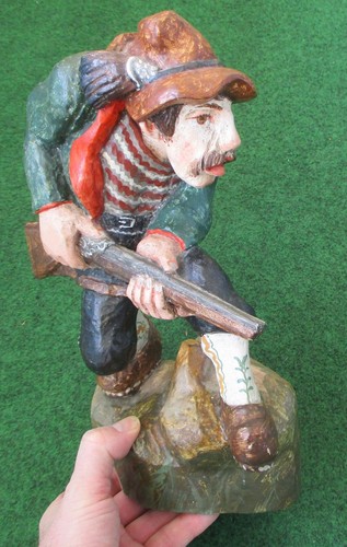 Holzfigur kilo jäger - holzfigur, 0,95