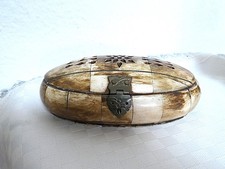 Schatulle aus Bein/Knochen mit