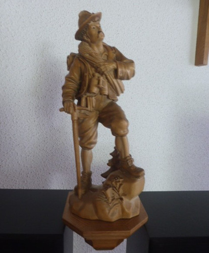 Wanderer handgeschnitzt - wanderer,