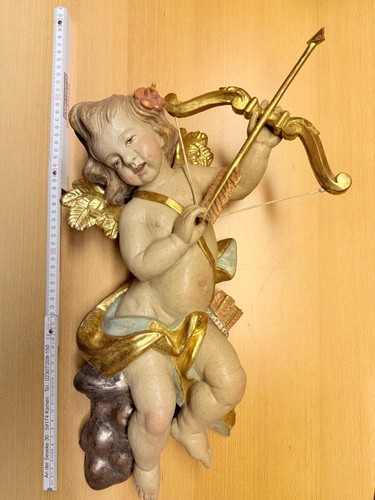 Amor putte mit pfeil und - putte,