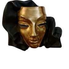 Maske aus ACHATIT, ca. 278