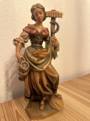 Bäuerin mit heugabel - bäuerin,