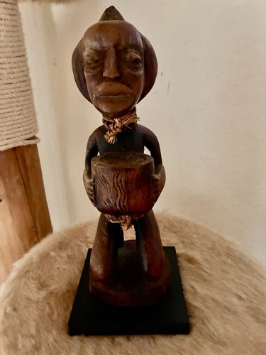 Alte afrikanische holzfigur - afrikanische,