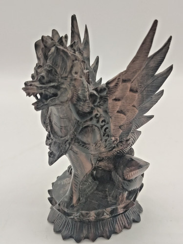 Holzfigur handgeschnitzt